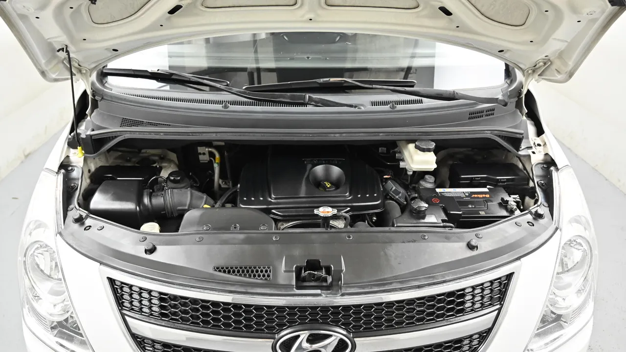 Hyundai Starex — miniaturë 6