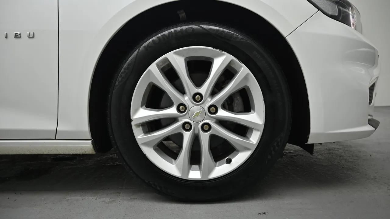 Chevrolet Malibu — miniaturë 5