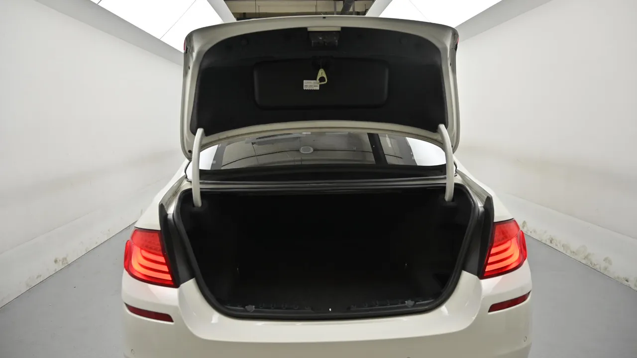 BMW 5er — miniaturë 19