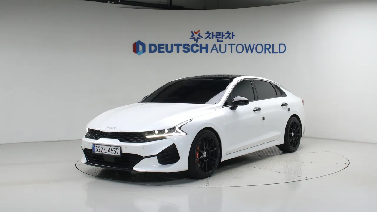 Kia K5 1.6 터보 시그니처 — foto 1