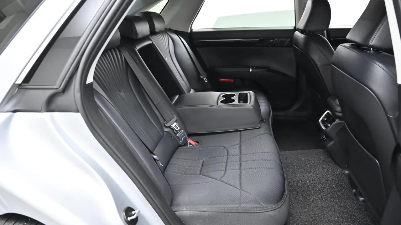Hyundai Grandeur — miniaturë 30