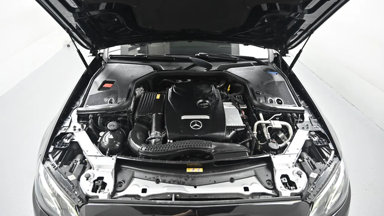 Mercedes-Benz E-klasse — miniaturë 6