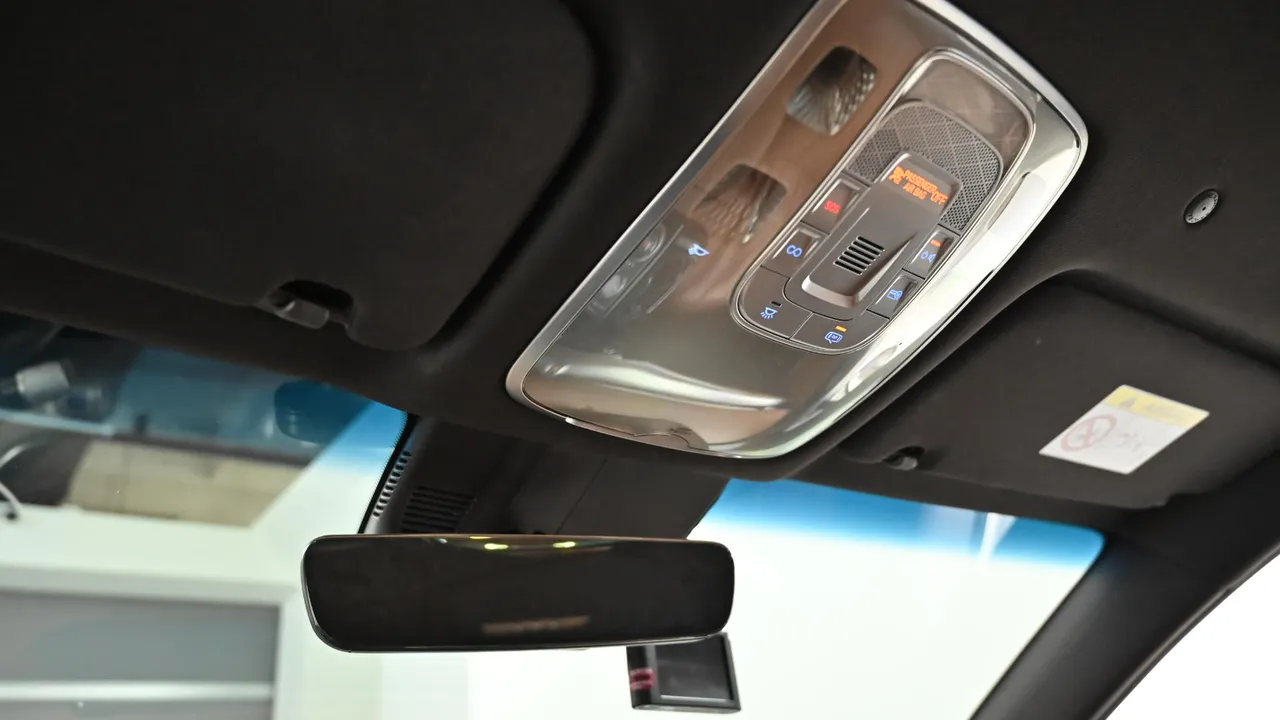 Genesis G80 — miniaturë 18