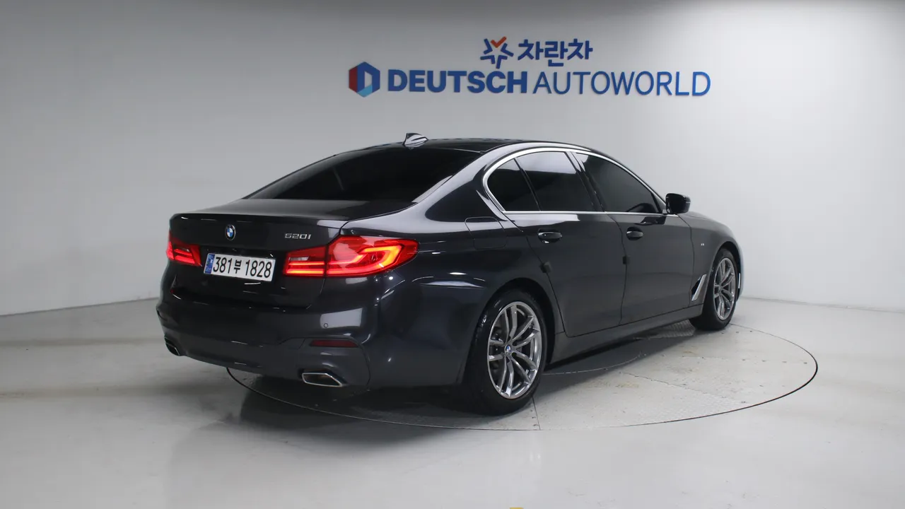 BMW 5er — miniaturë 2