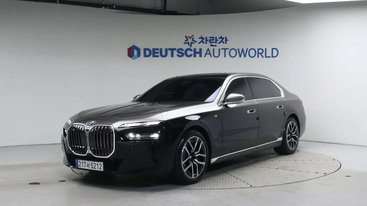 BMW 7er 740i xDrive M 스포츠 — foto 1