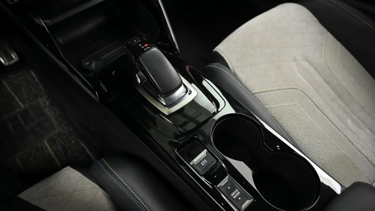 Peugeot E-2008 2nd Generation 50kWh EV GT Line