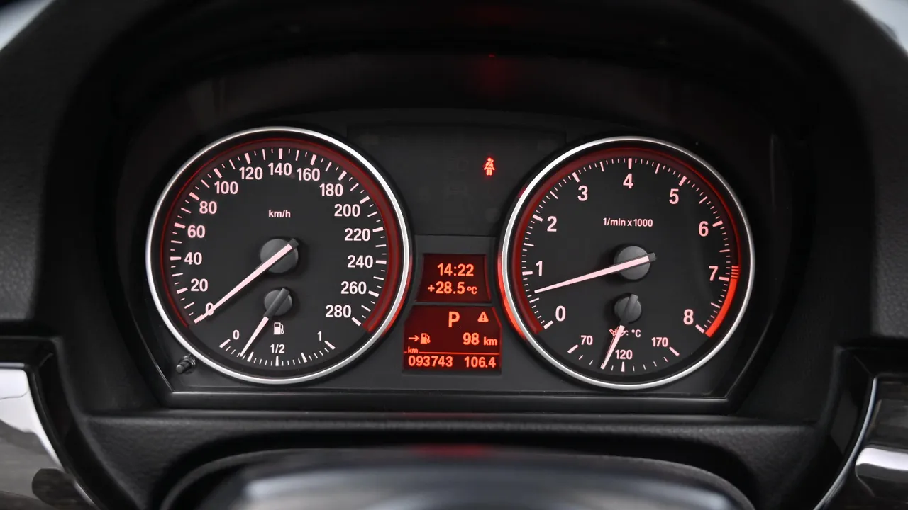 BMW 3er — miniaturë 8