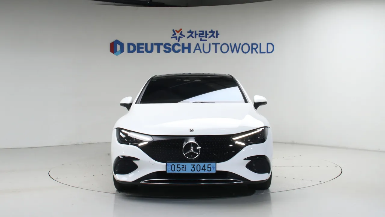 Mercedes-Benz EQE — miniaturë 3