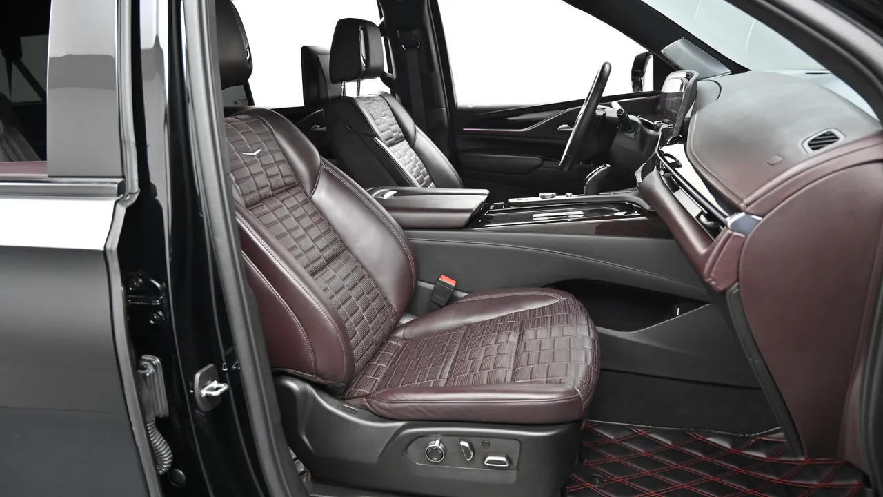 Cadillac Escalade — miniaturë 10
