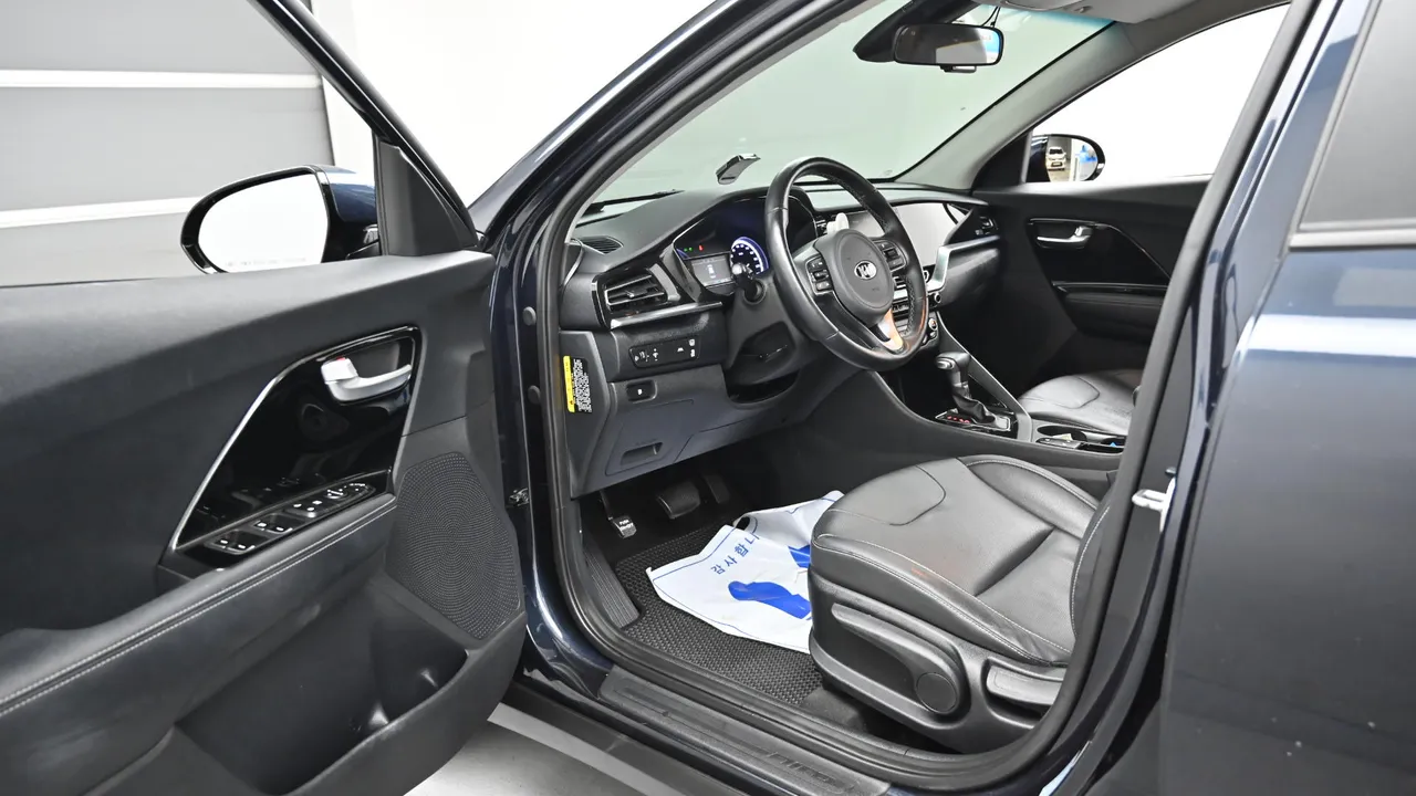 Kia Niro — miniaturë 11