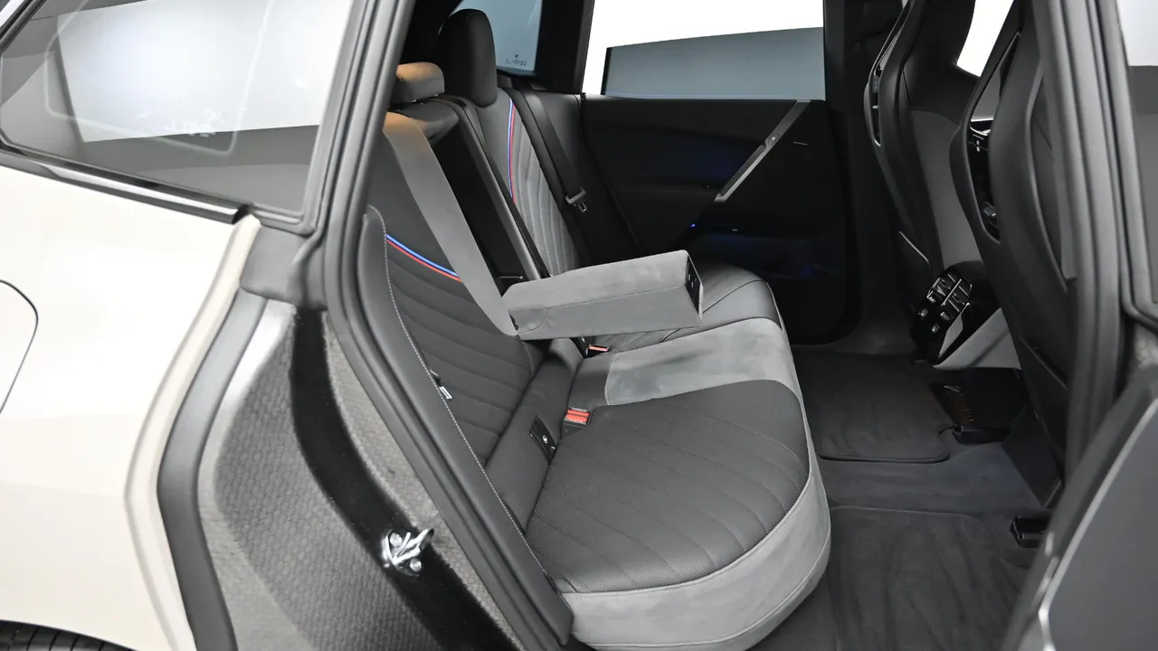 BMW iX — miniaturë 39