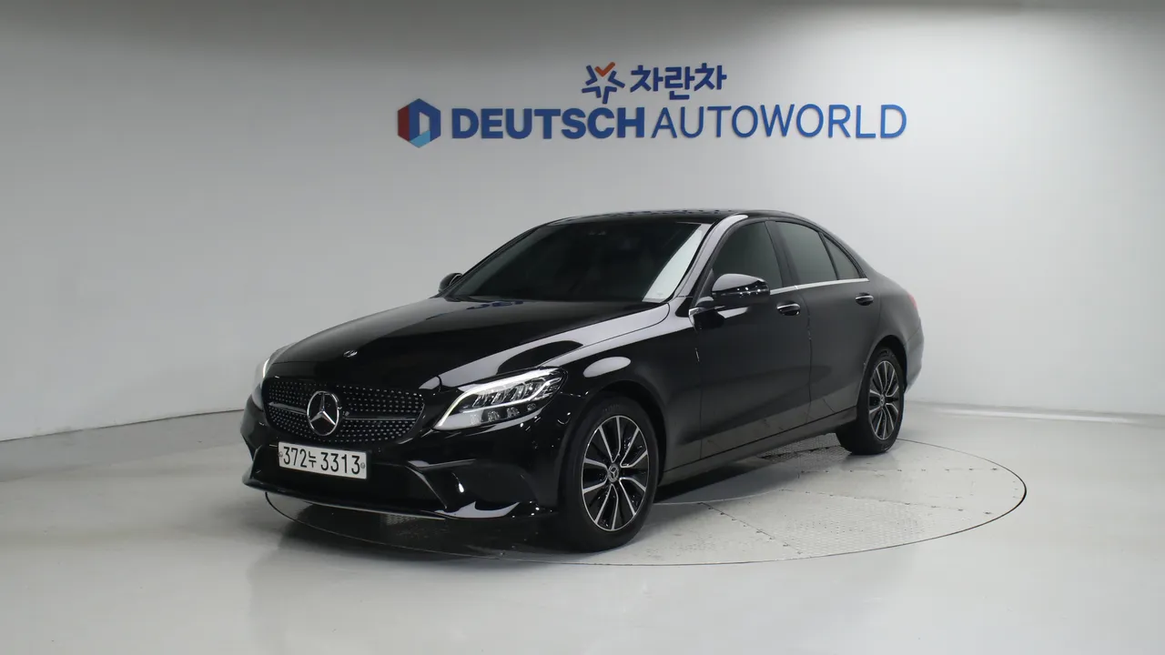 Mercedes-Benz C-klasse C200 — foto 1