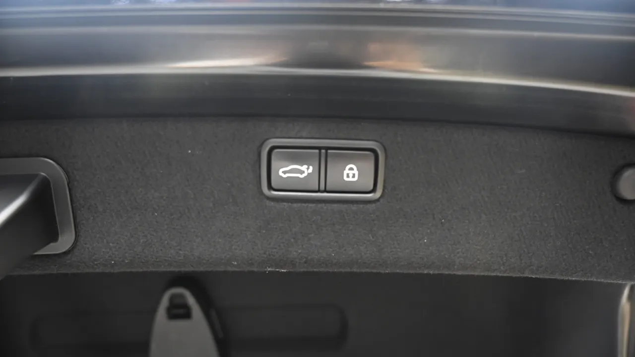 Genesis G80 — miniaturë 20