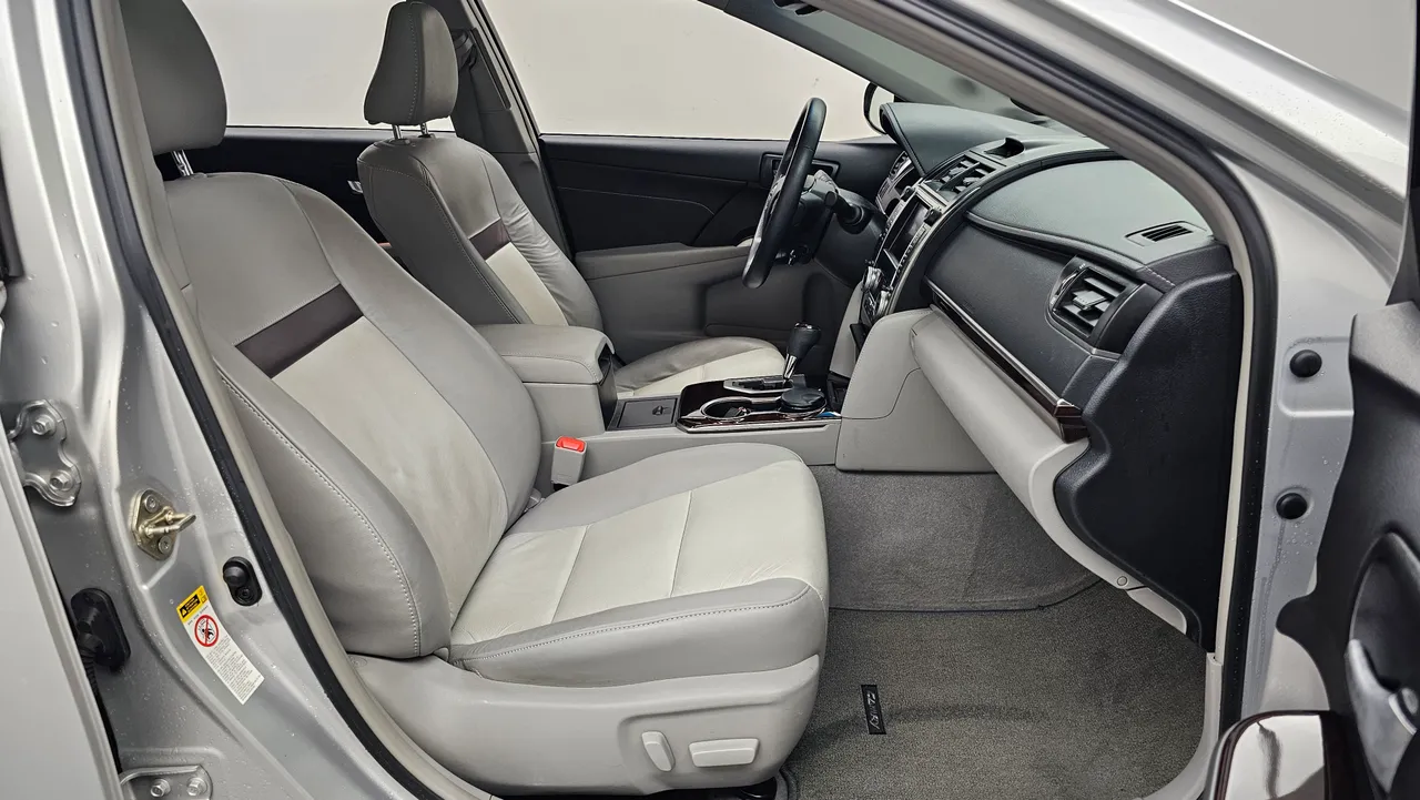 Toyota Camry — miniaturë 10