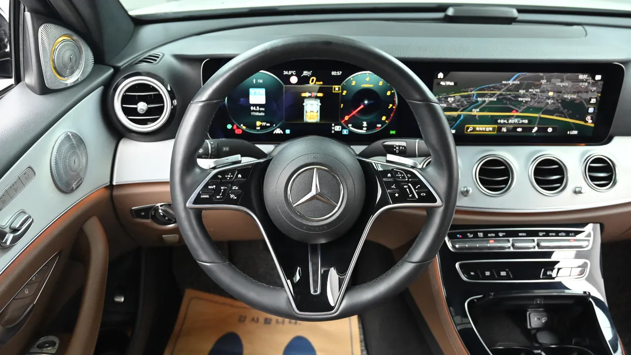 Mercedes-Benz E-klasse — miniaturë 13
