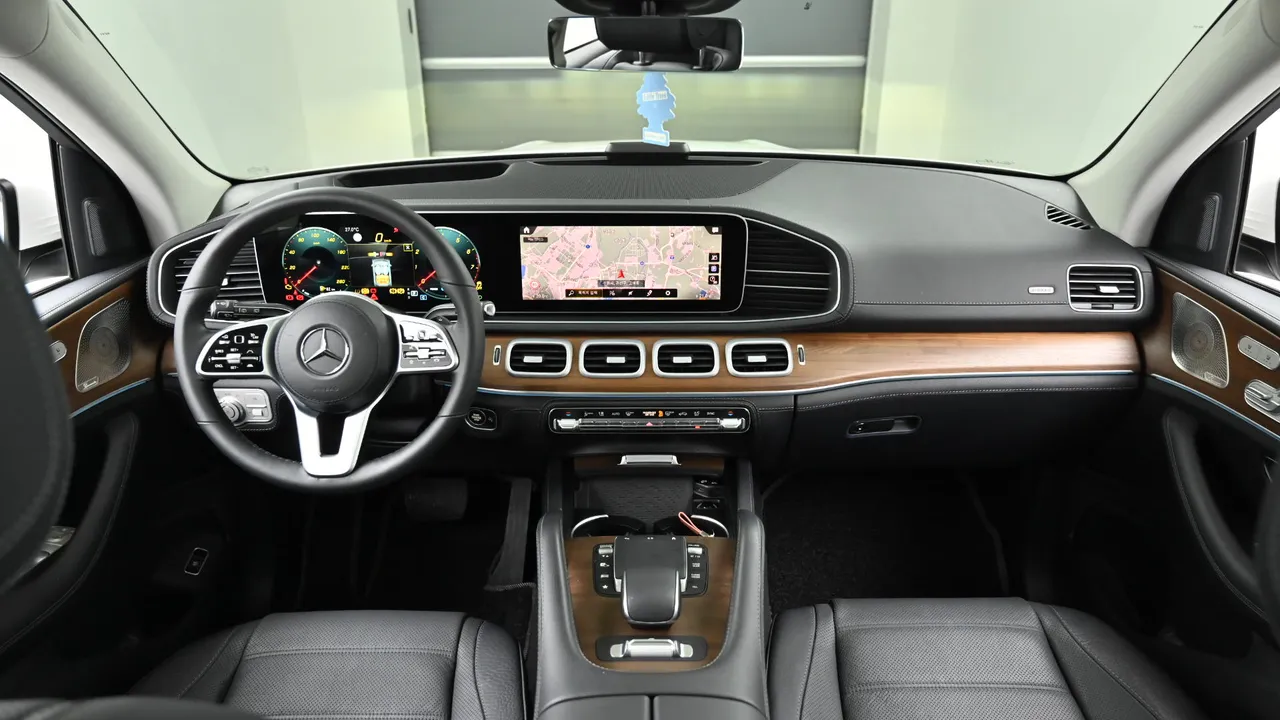 Mercedes-Benz GLE — miniaturë 7