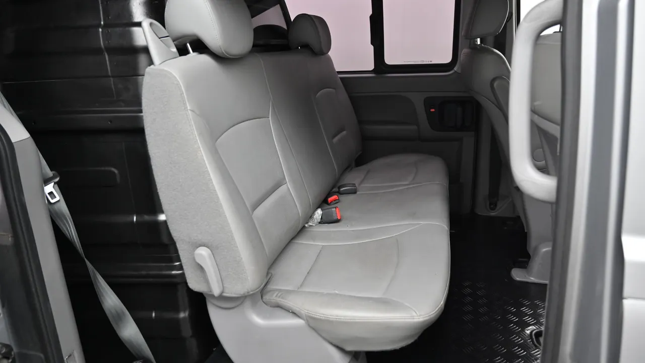 Hyundai Starex — miniaturë 30