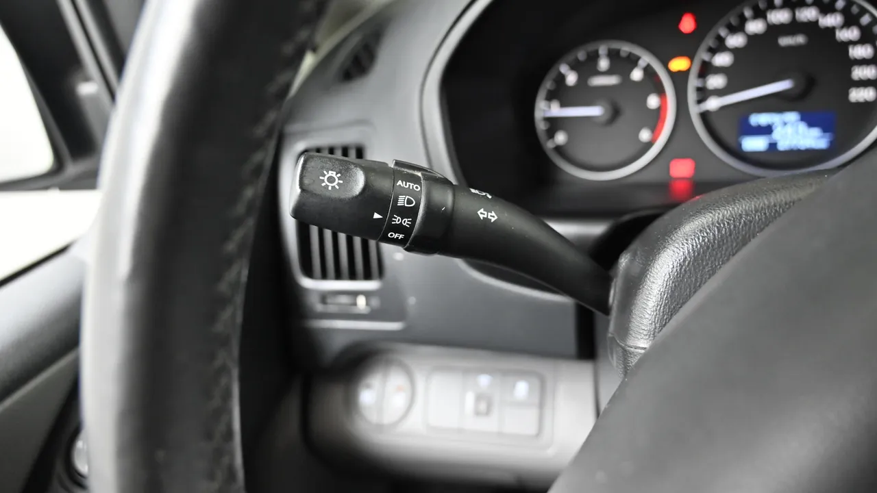 Hyundai Starex — miniaturë 16