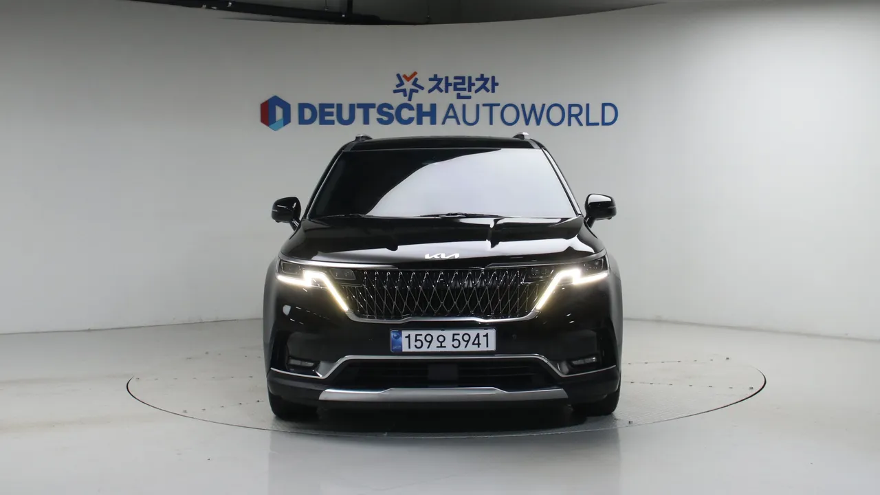 Kia Carnival — miniaturë 3