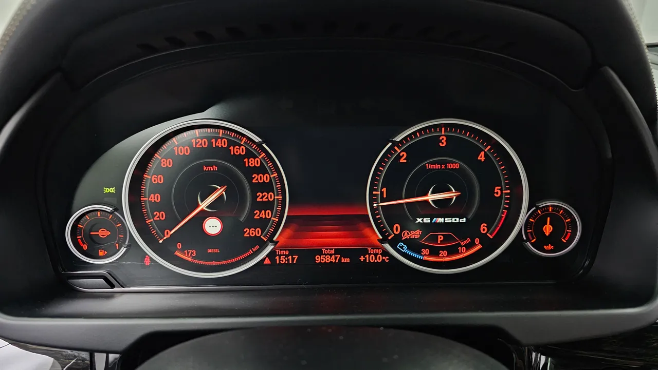 BMW X6 (F16) M50d