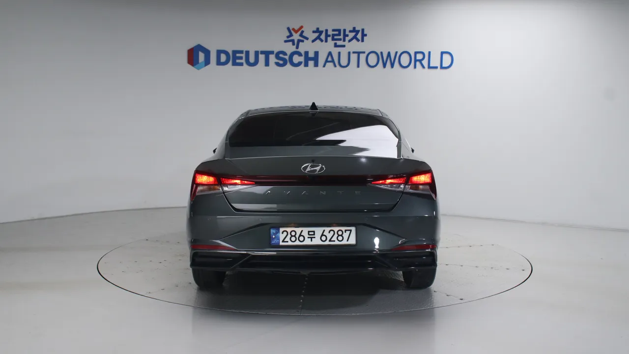 Hyundai Avante — miniaturë 4