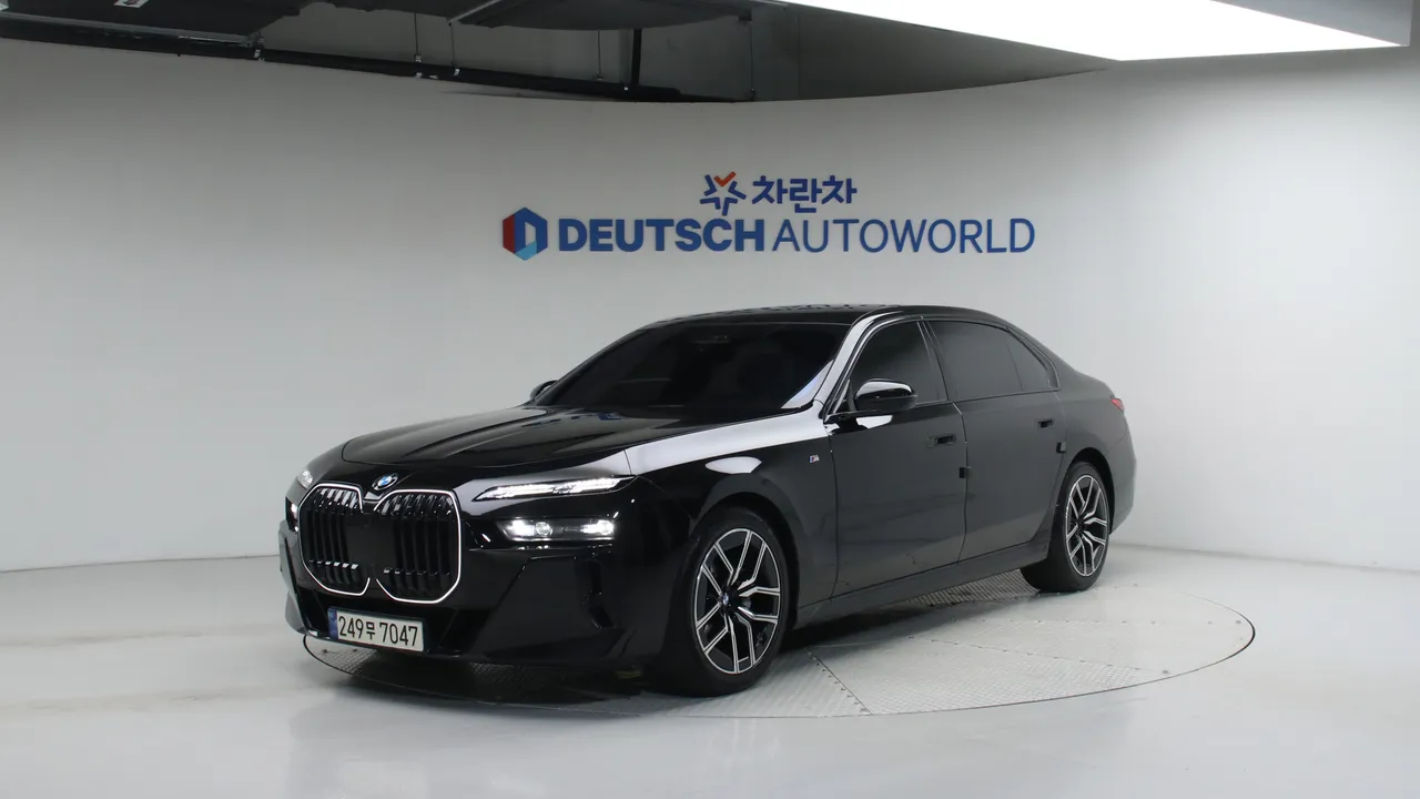 BMW 7er 740d xDrive M 스포츠 — foto 1