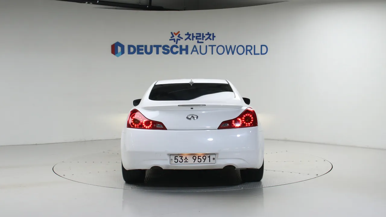 Infiniti G37 Coupe Advanced V36