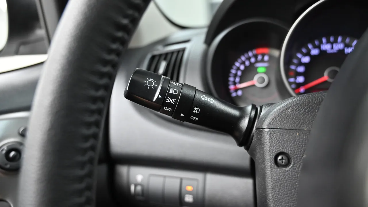Kia Forte — miniaturë 18