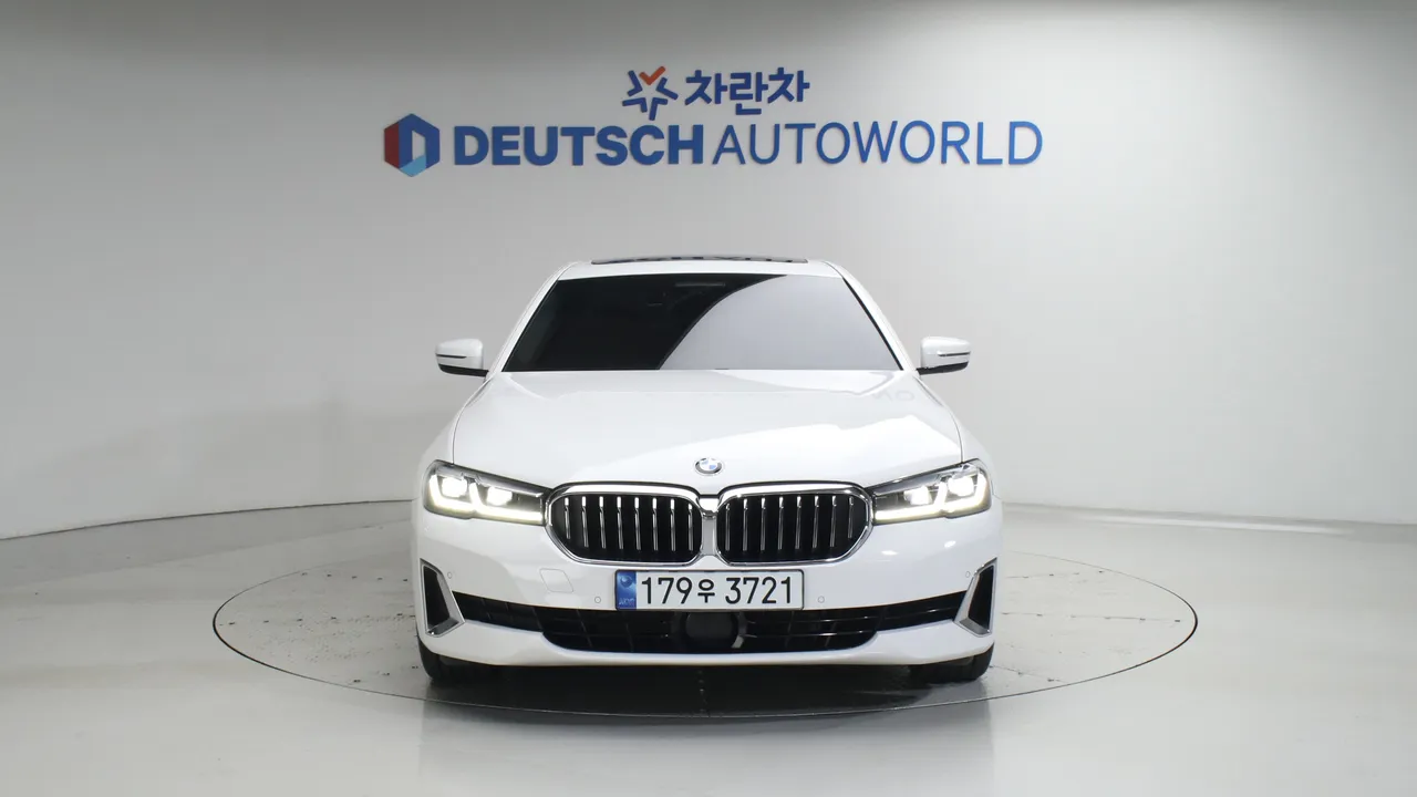 BMW 5er — miniaturë 3