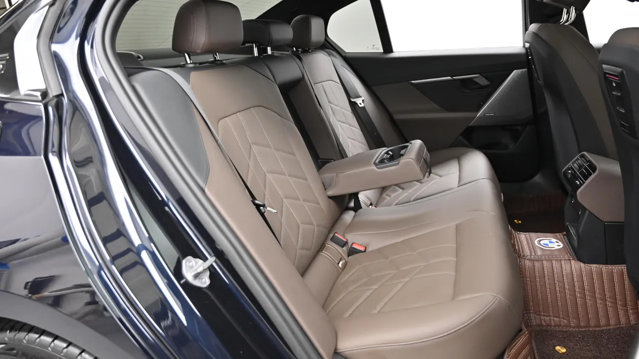 BMW 5er — miniaturë 12