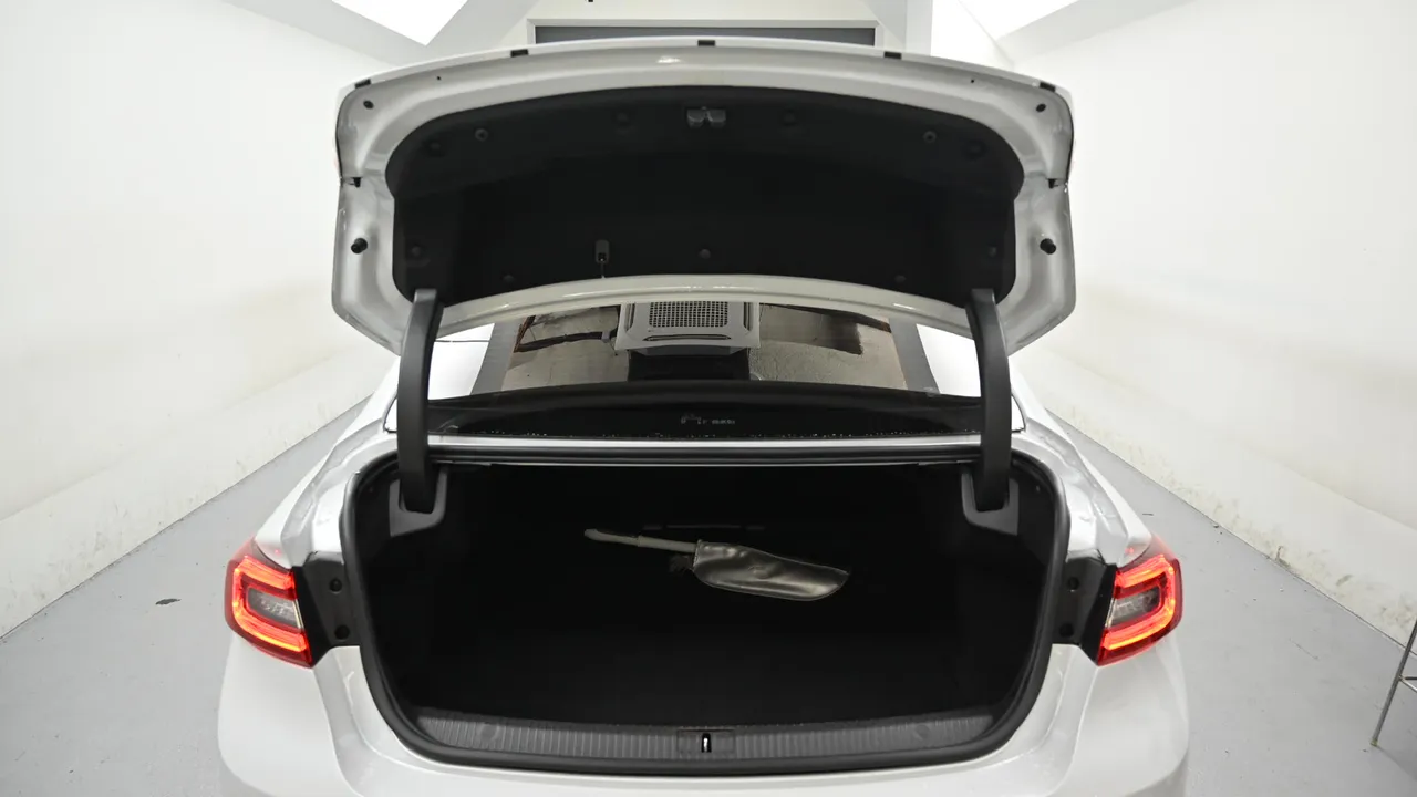 Renault Samsung SM6 — miniaturë 19