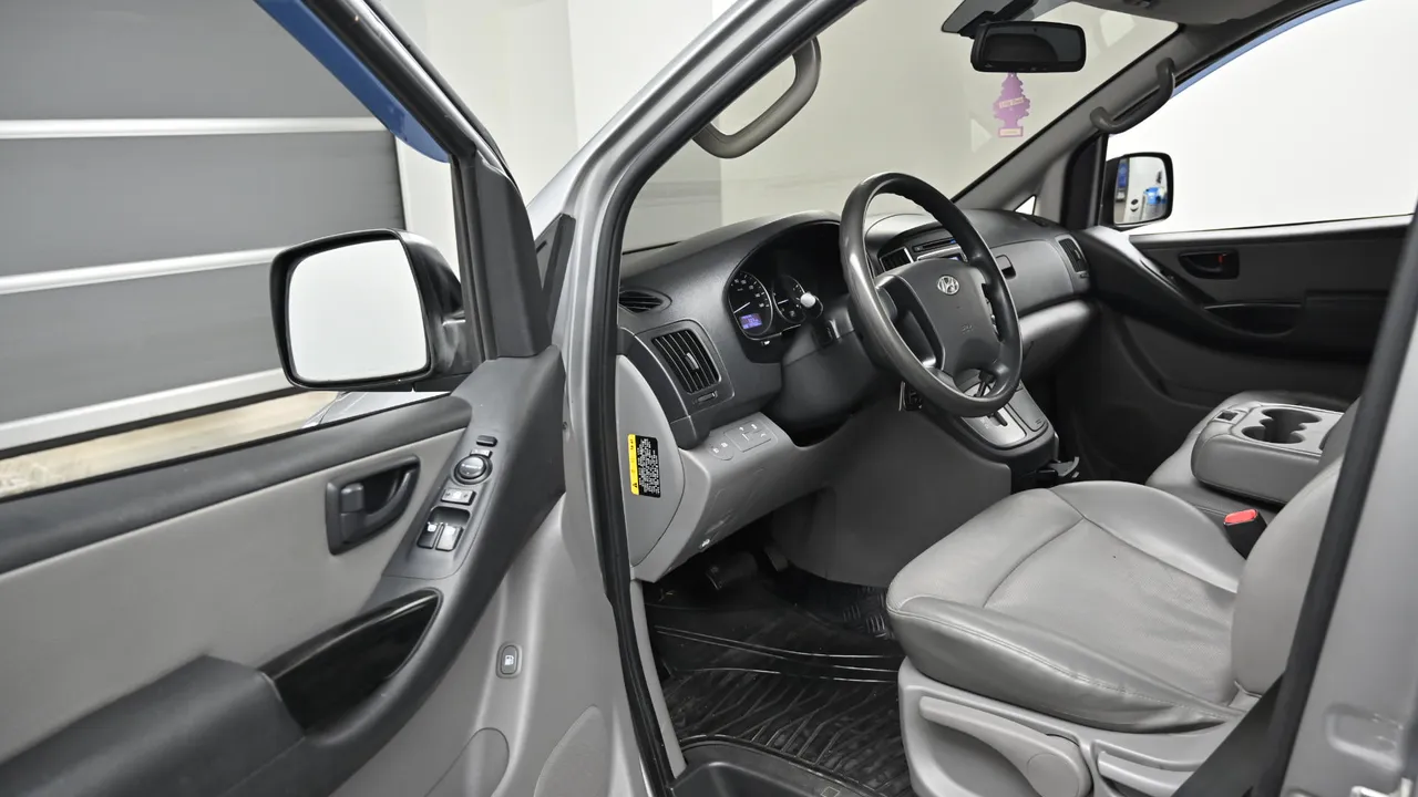 Hyundai Starex — miniaturë 11