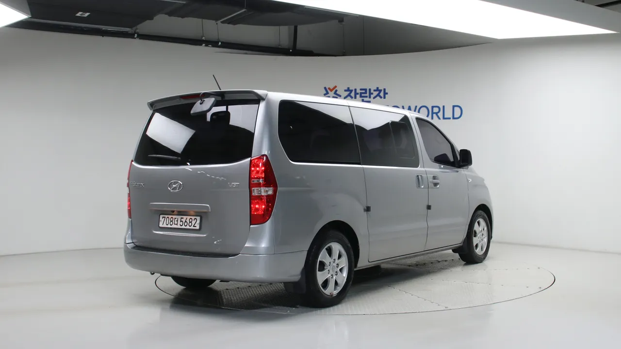 Hyundai Starex — miniaturë 2