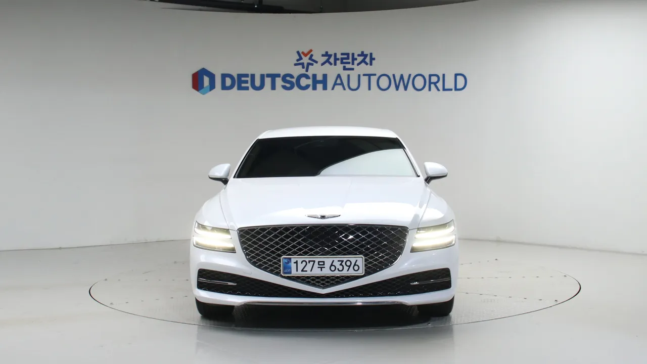 Genesis G80 — miniaturë 3