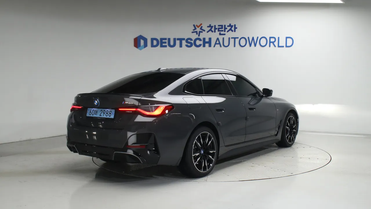 BMW i4 — miniaturë 2