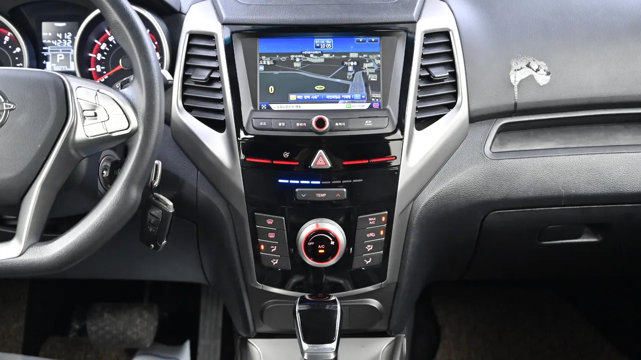 SsangYong Tivoli — miniaturë 14