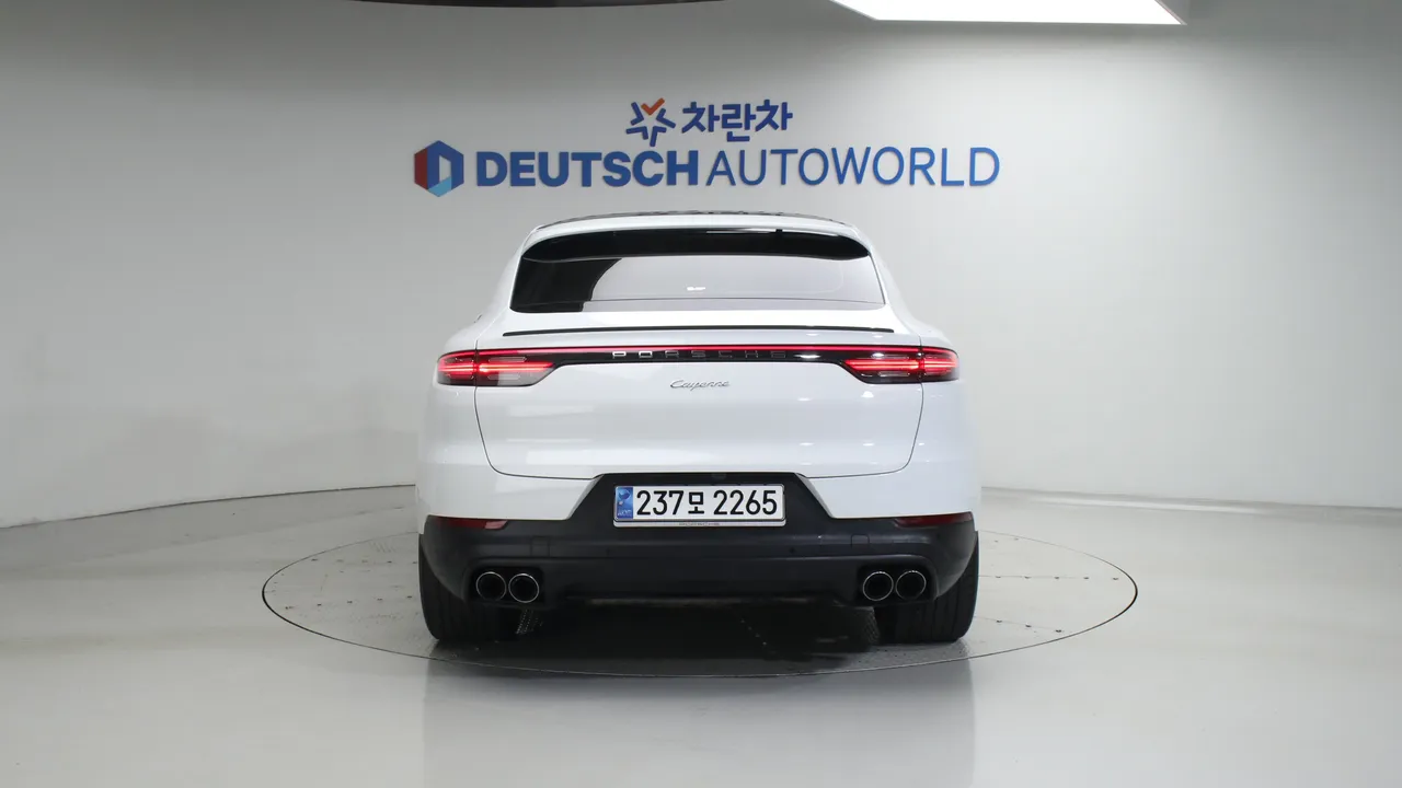 Porsche Cayenne — miniaturë 4
