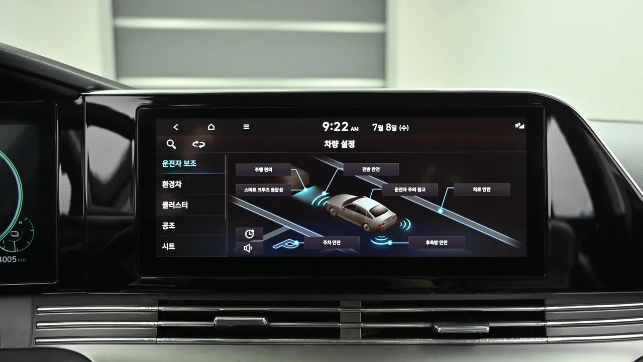 Hyundai Grandeur — miniaturë 17