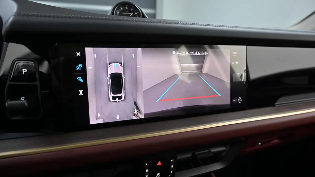 Porsche Cayenne — miniaturë 24