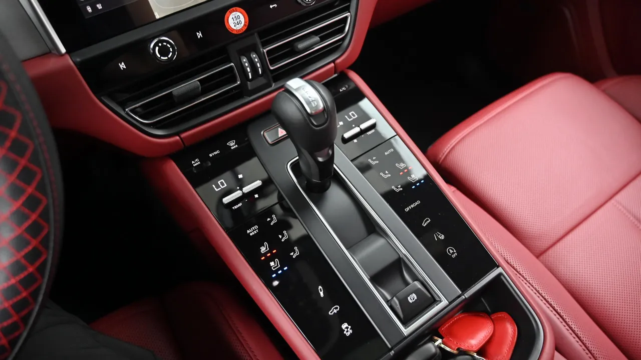 Porsche Macan — miniaturë 25