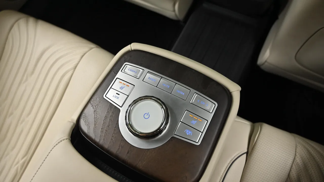 Genesis G80 — miniaturë 16