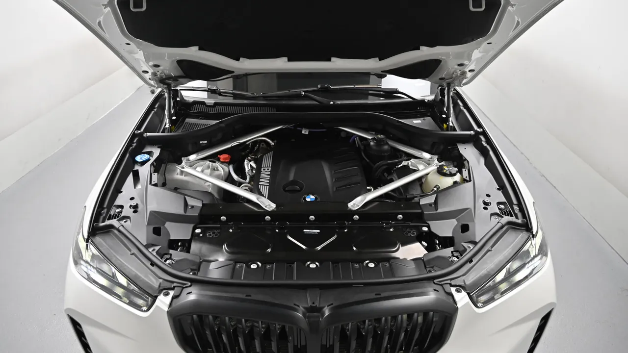 BMW X5 — miniaturë 6