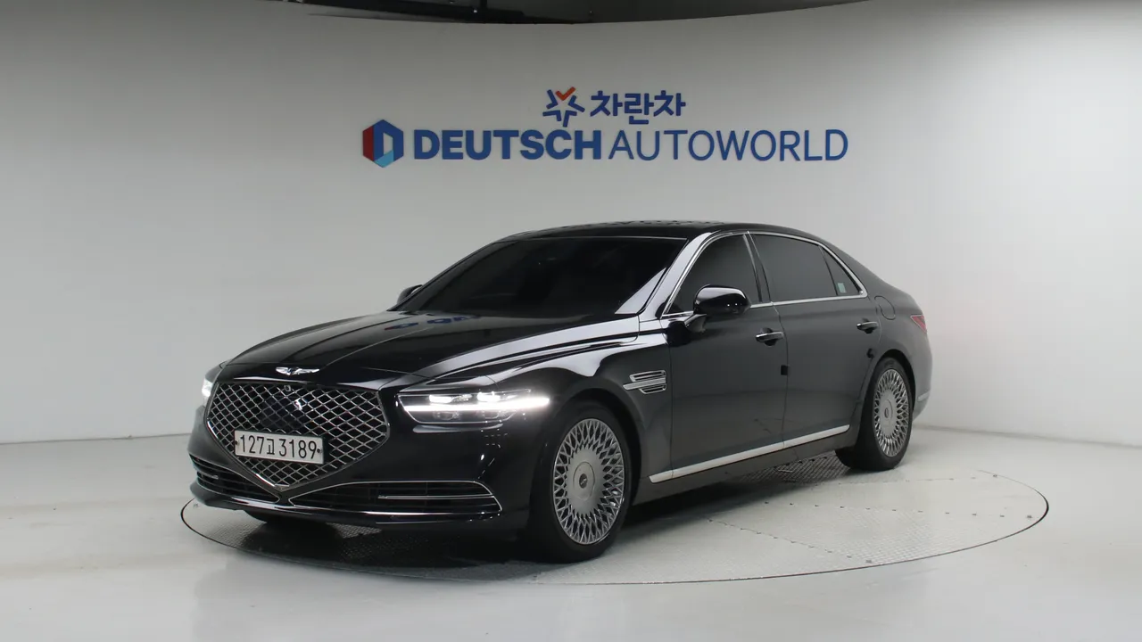 Genesis G90 3.3 T AWD 프리미엄 럭셔리 — foto 1