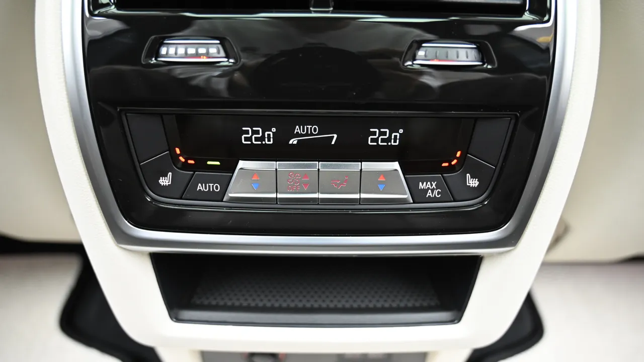 BMW X7 — miniaturë 25