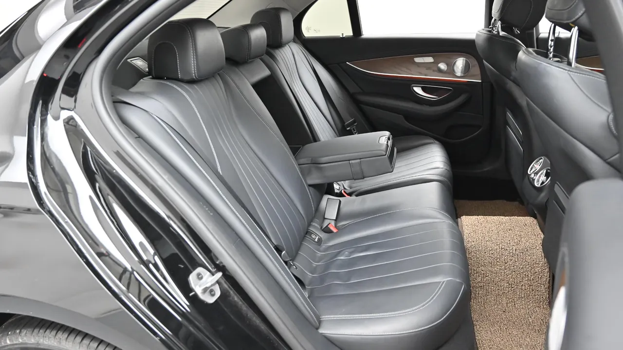 Mercedes-Benz E-klasse — miniaturë 12