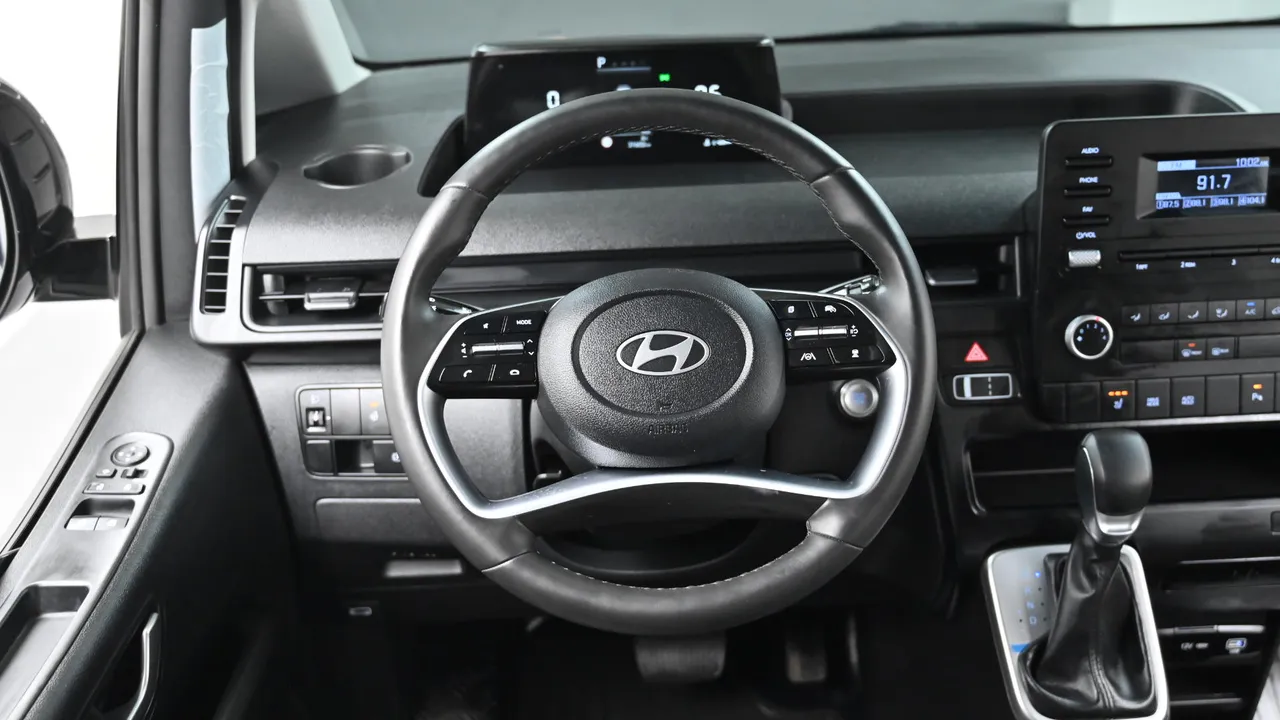 Hyundai Staria — miniaturë 31