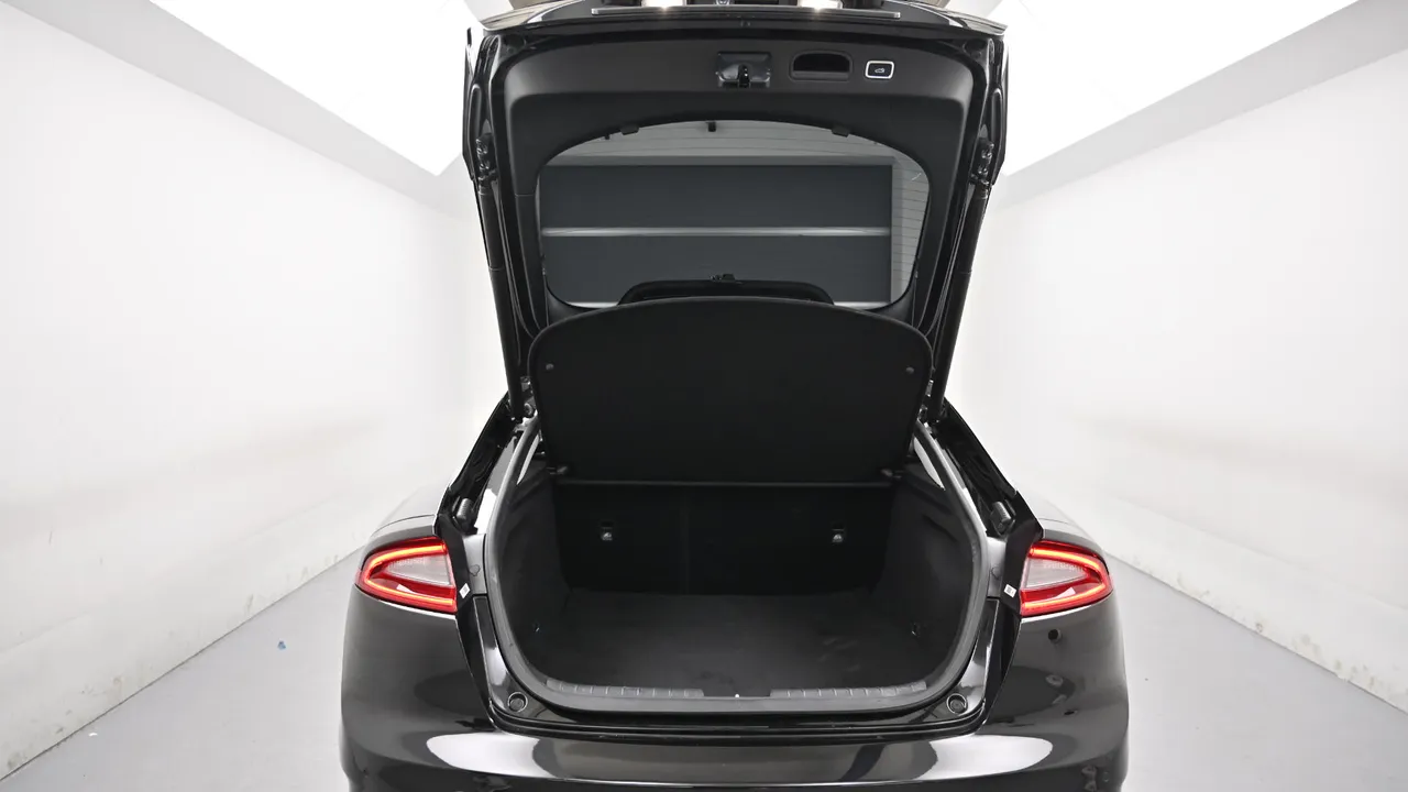 Kia Stinger — miniaturë 19