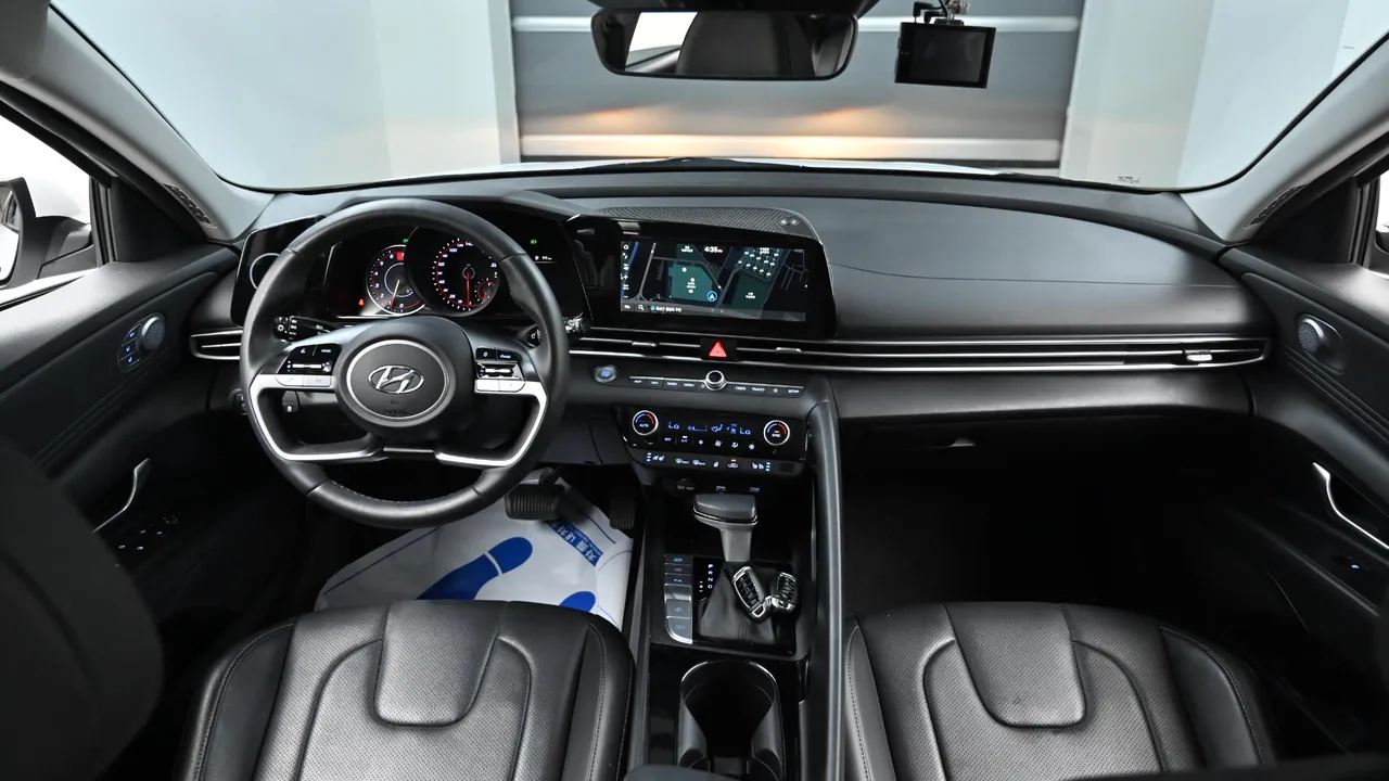 Hyundai Avante — miniaturë 7