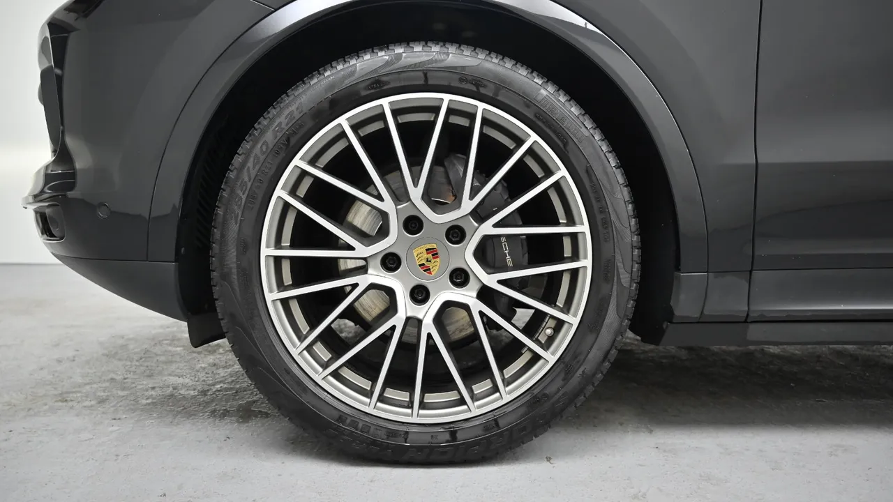 Porsche Cayenne — miniaturë 5