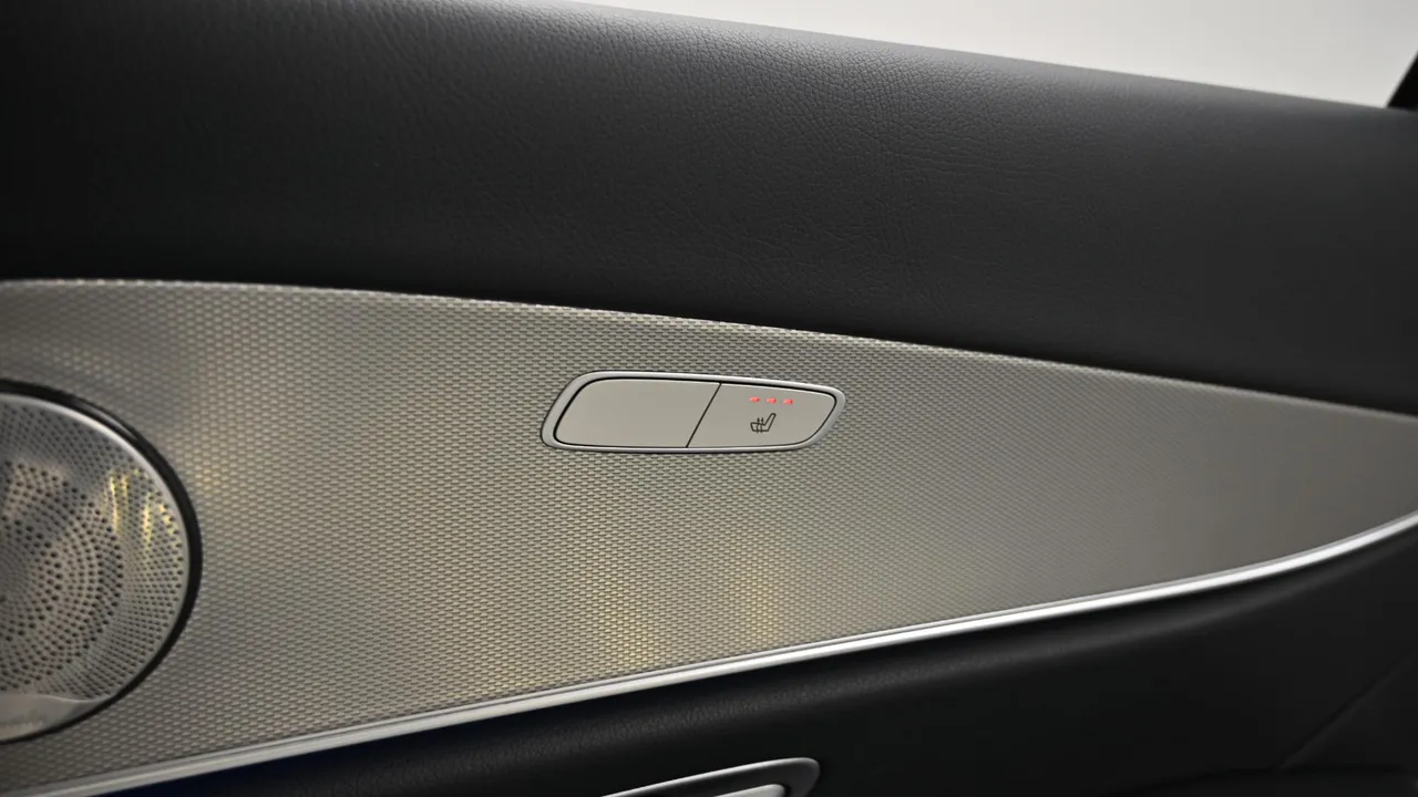 Mercedes-Benz E-klasse — miniaturë 16